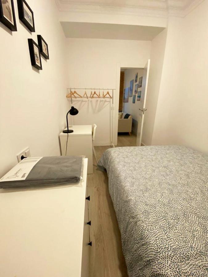 Malvarrosa Private Rooms In Shared Apartment Valencia Eksteriør billede
